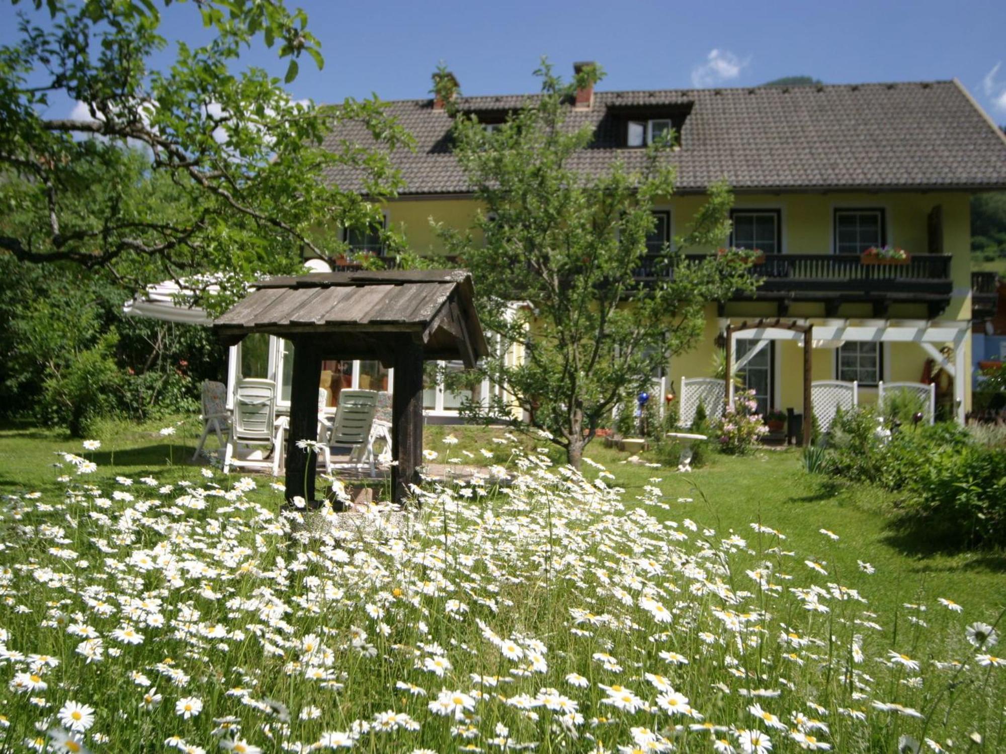 Apartment In Feld Am See With Lake Access 外观 照片